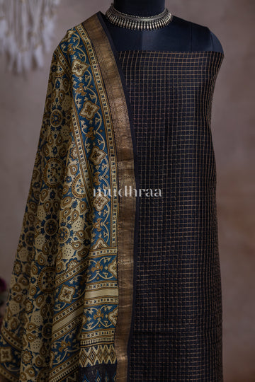 BLACK ZARI CHECKED TUSSAR SUIT SET