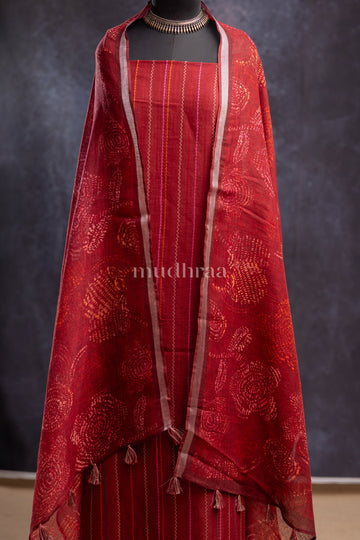 DEEP RED KANTHA LINEN SUIT SET