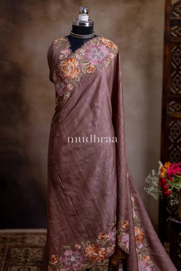 LIGHT OAK EMBROIDERED TUSSAR SAREE