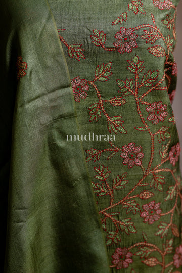 RICH GREEN KANTHA TUSSAR SUIT SET