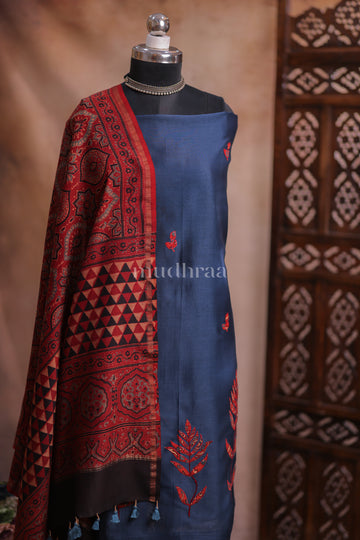 BLUE CHANDERI APPLIQUE SUIT SET