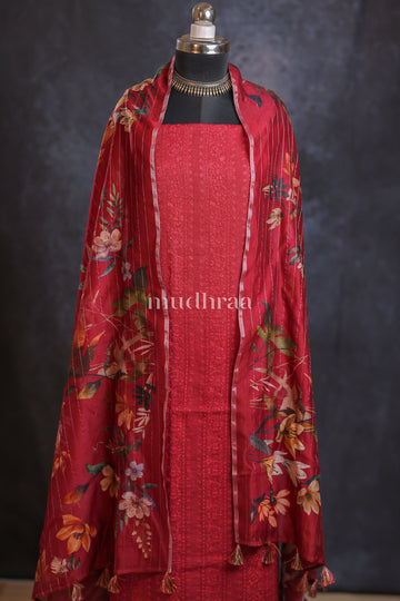 SCARLET LINEN EMBROIDERED SUIT SET