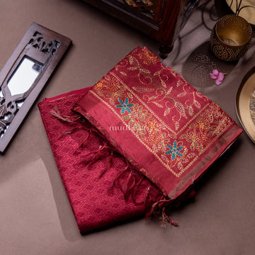 SCARLET CHANDERI KANTHA SUIT SET