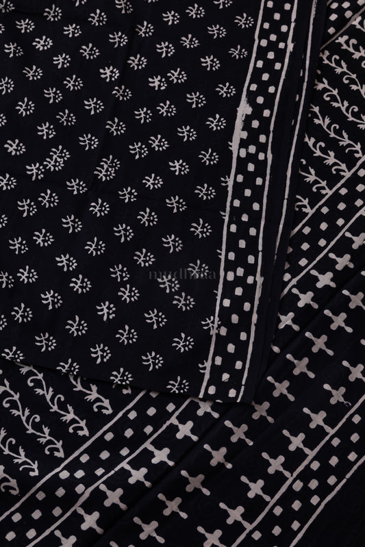 BLACK & WHITE HANDBLOCK PRINTED MUL COTTON SAREE